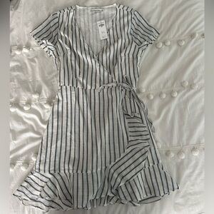 Abercrombie and Fitch wrap dress
